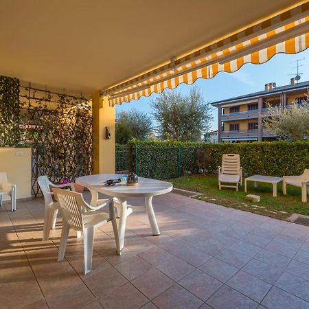 Gardappartamenti Tito Speri Pool And Garden シルミオーネ エクステリア 写真